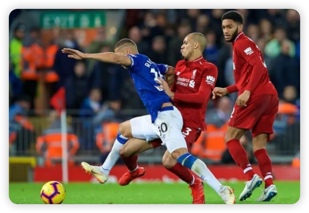 Fabinho's Adaptation: The Key to His Persuasion Power
