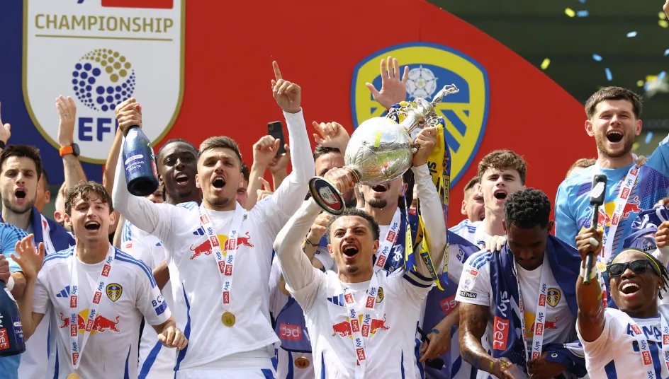 Leicester's Early Dominance and Controversial Call